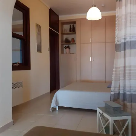 Ferienapartment At Ouranoupolis Апартаменты *